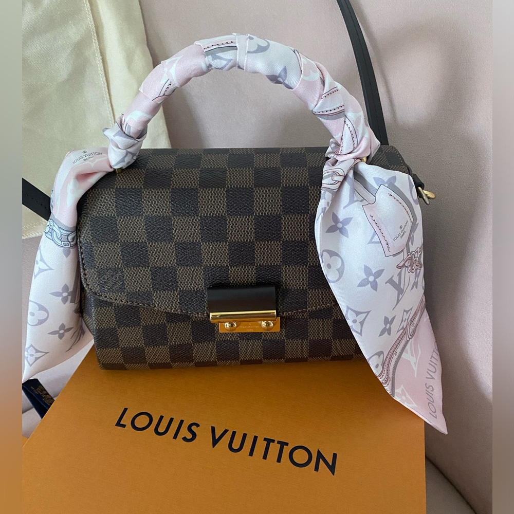 Louis Vuitton pink confidential bandeau